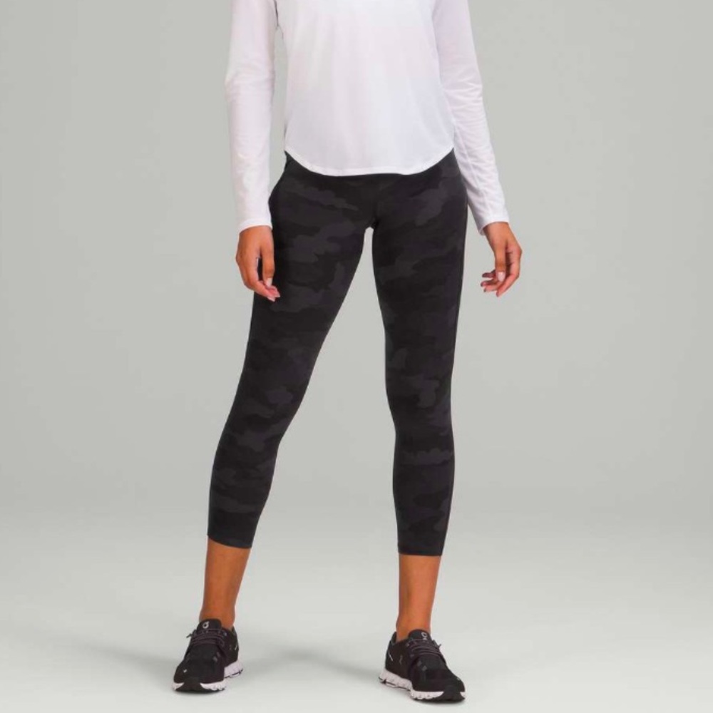 Lululemon Base Pace High-Rise Running Tight 25"
Heritage 365 Camo DeepCoal Multi